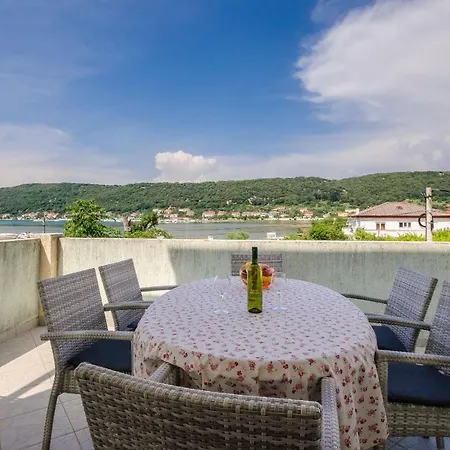 Jasna Apartment Supetarska Draga